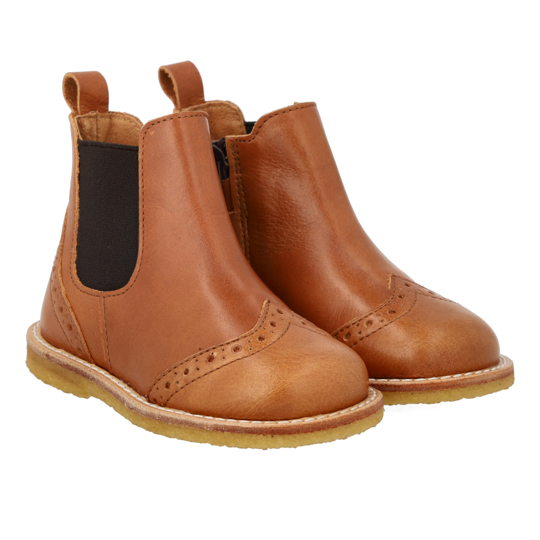 Angulus Chelsea boot brogue cognac (maat 20-25)