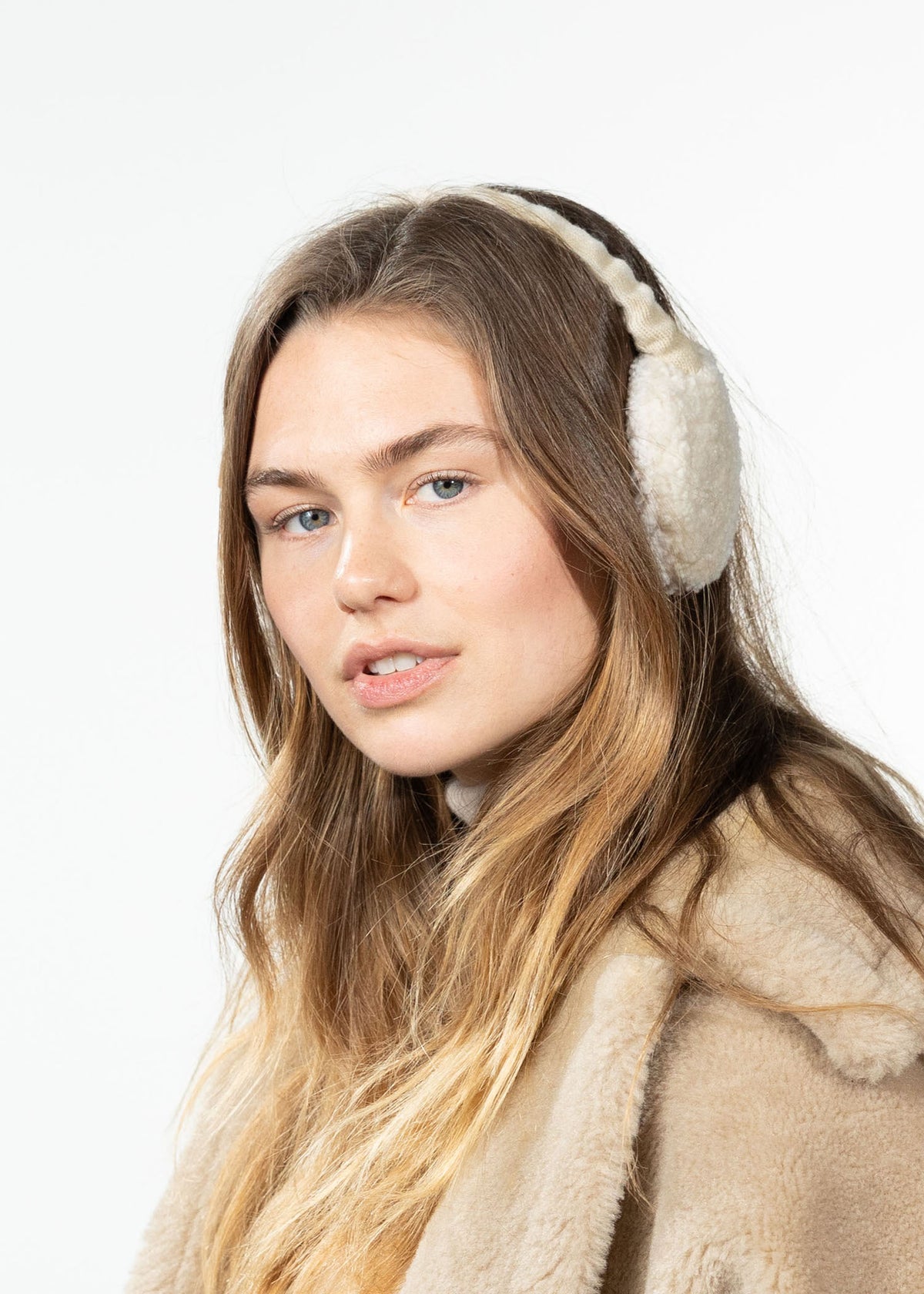 Barts browniez earmuffs cream