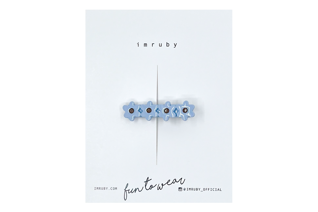 Imruby Emily flower clip